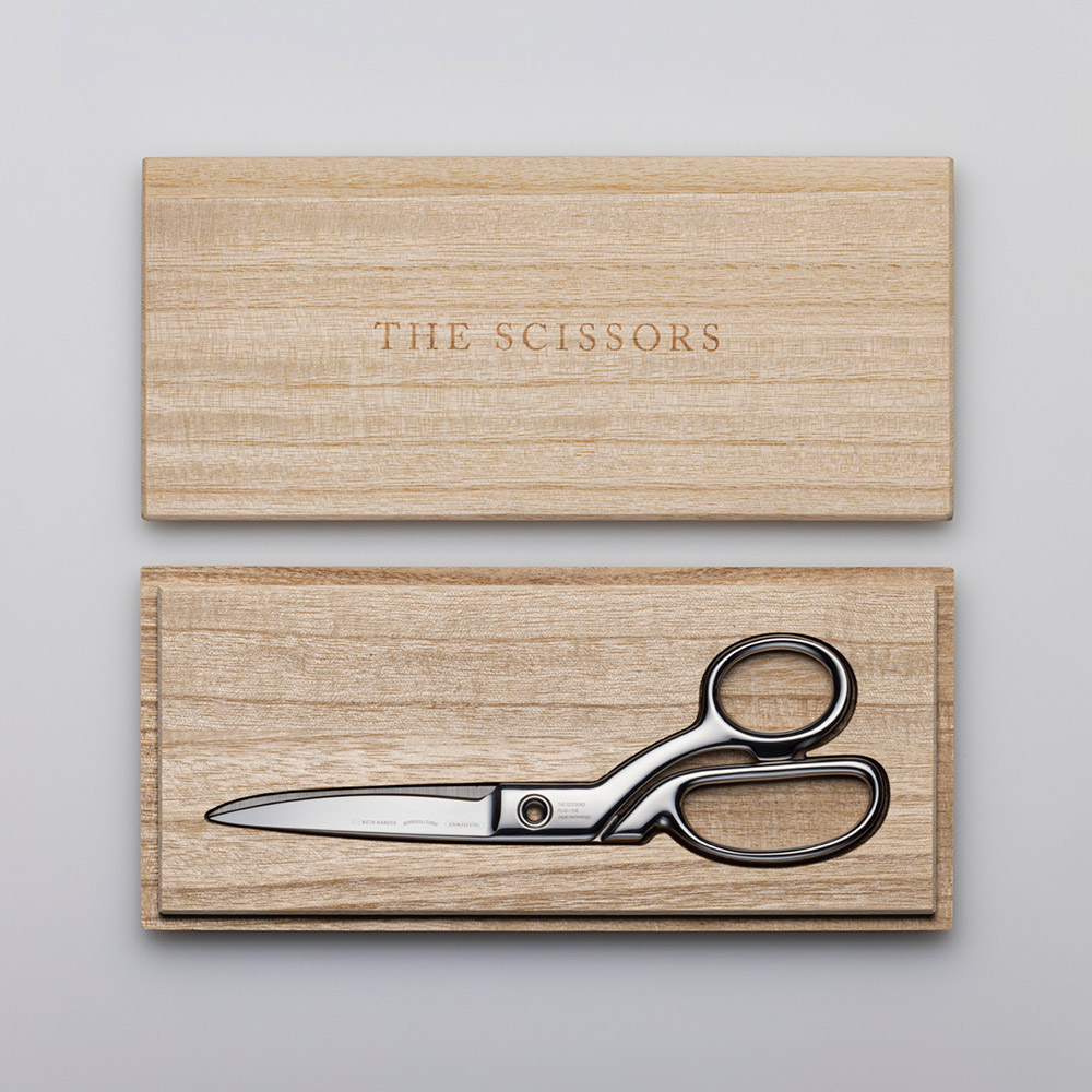 Scissor Shop MURAYAMA twoness ミドリカワ バッチ Scissor Shop MURAYAMA twoness ミドリカワ バッチの通販 by 値