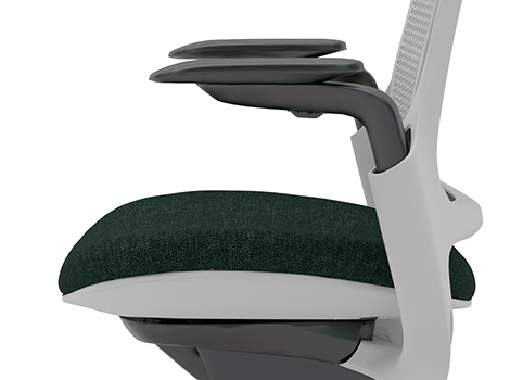 Steelcase × Garage Series1 チェア エアバックタイプ3