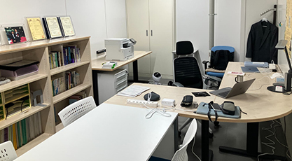 3Dシミュレーションで叶える、既存家具を活かした機能的な研究室レイアウト